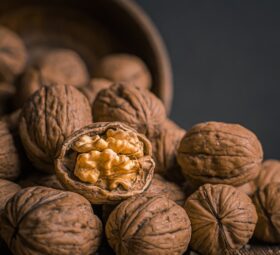 ALL ABOUT WALNUTS AND WEIGHT LOSS