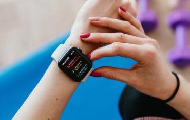 Informed Resolutions and Tech Gadgets for a Healthier You