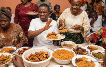 Stop Overeating at Parties: 5 Hacks to Handle Pressure